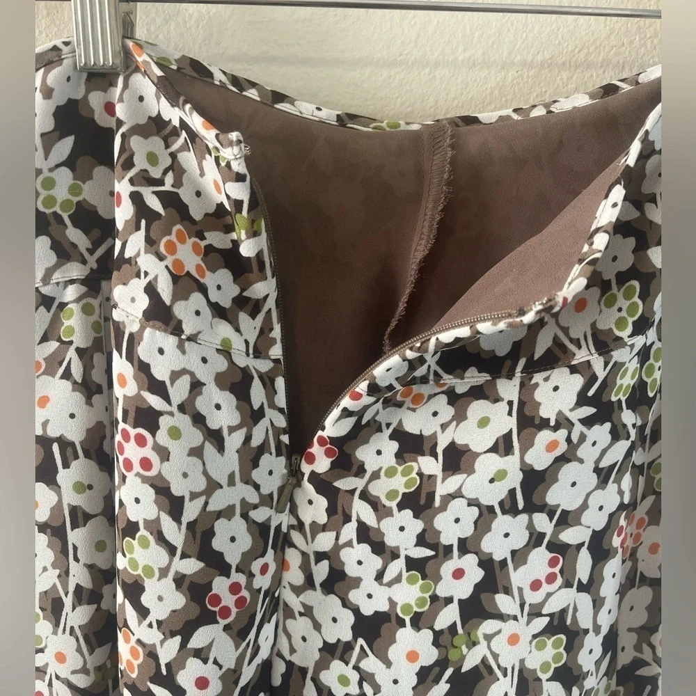 CHRISTOPHER & BANKS FLORAL SKIRT Size 4